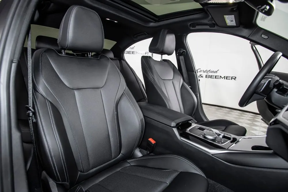 BMW 3 Series photo 16