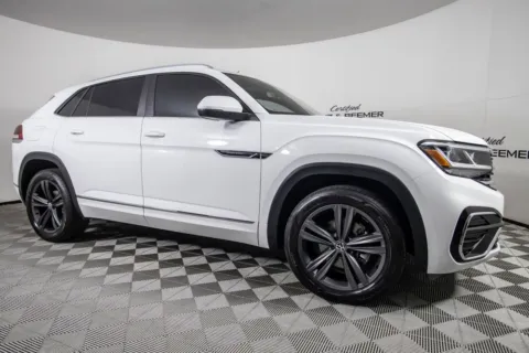 Photos of 2021 Volkswagen Atlas Cross Sport 3.6L V6 SE w/Technology R-Line for sale in Scottsdale, AZ at Certified Benz & Beemer