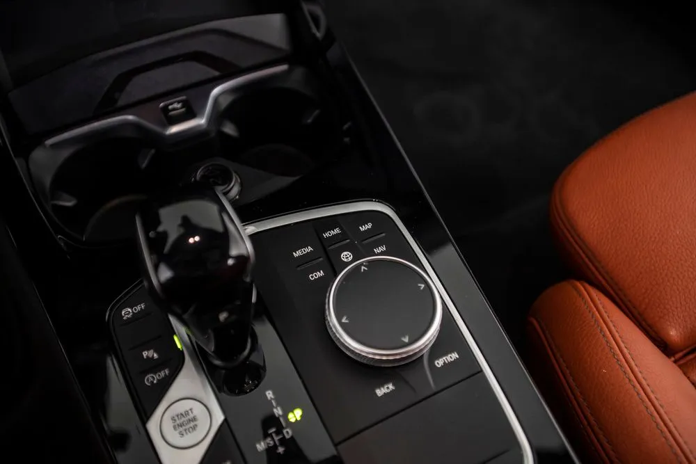 BMW 2 Series photo 33