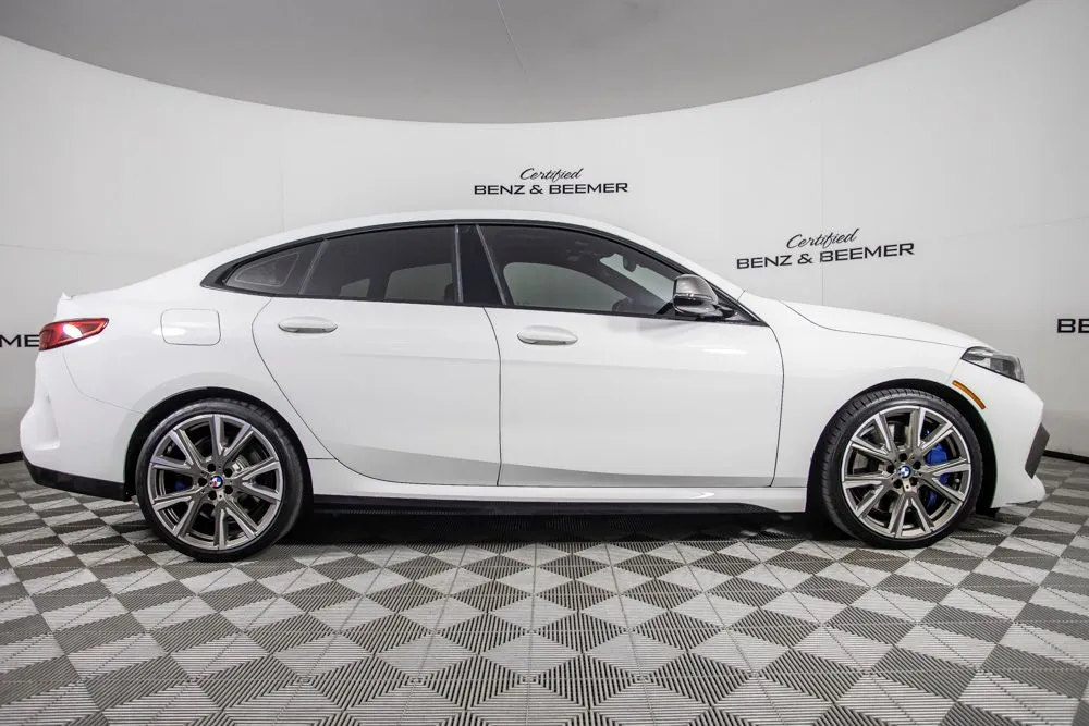 BMW 2 Series photo 3