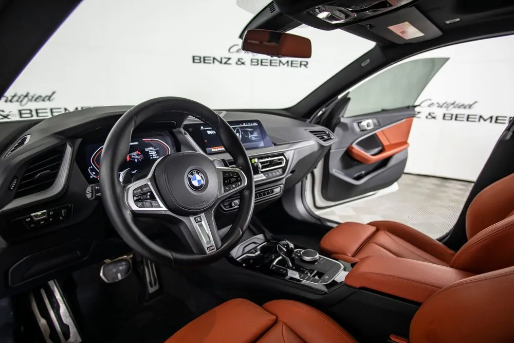 BMW 2 Series photo 20