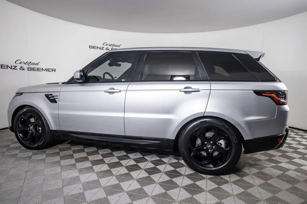Land Rover Range Rover Sport photo 11