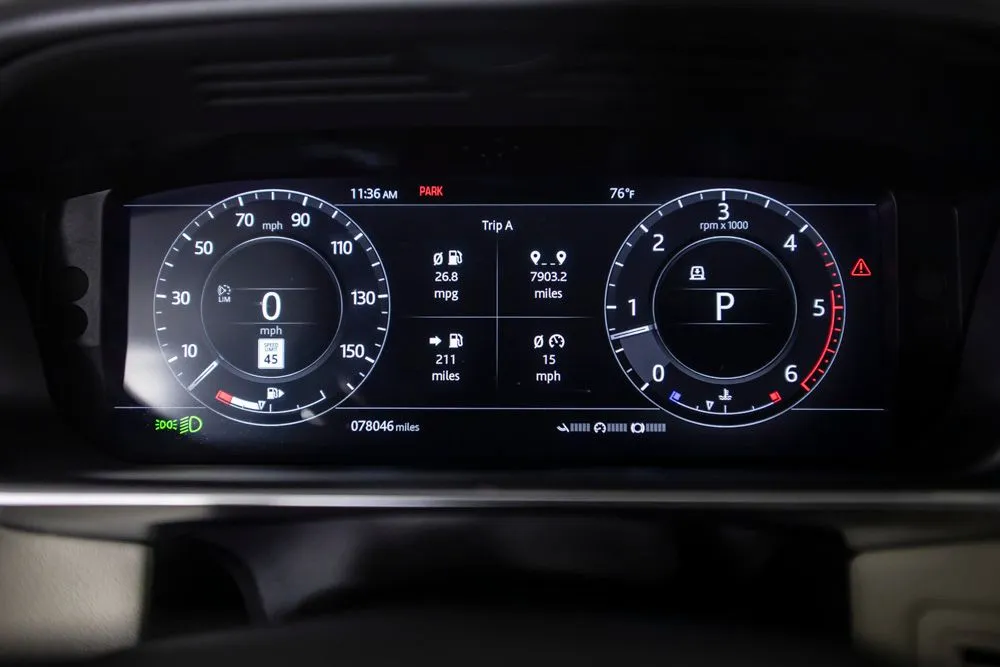 Land Rover Range Rover Sport photo 25