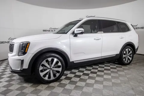 More photos of 2020 Kia Telluride EX at Certified Benz & Beemer, AZ