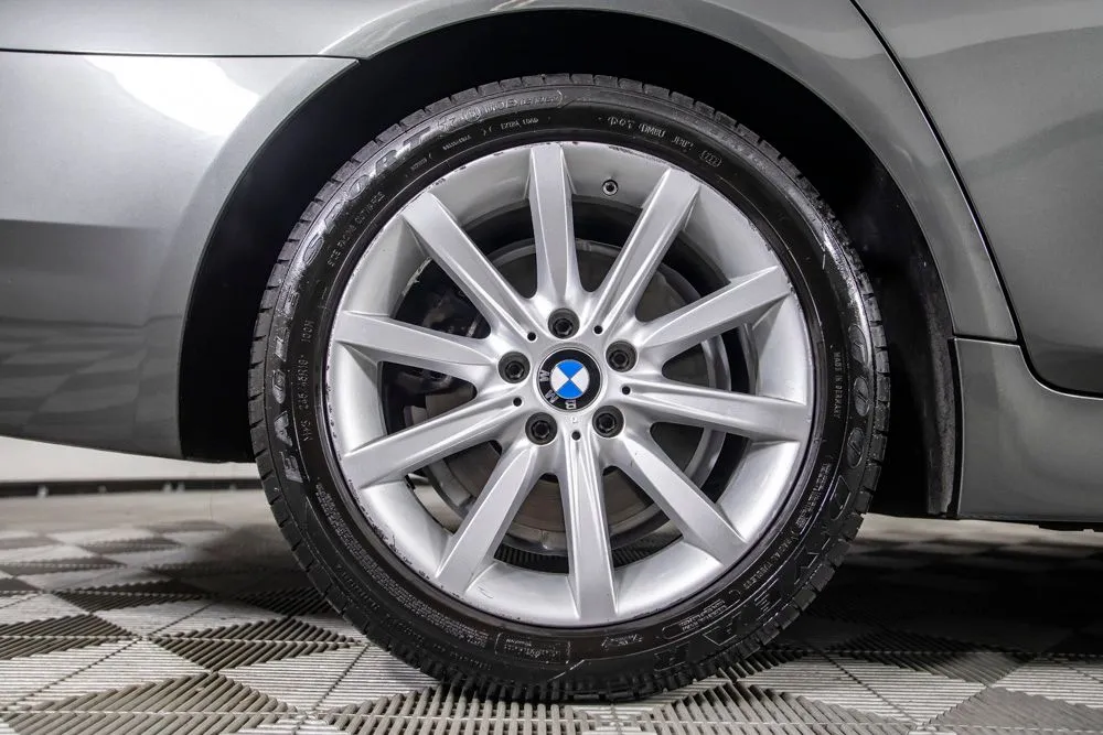 BMW 5 Series photo 41