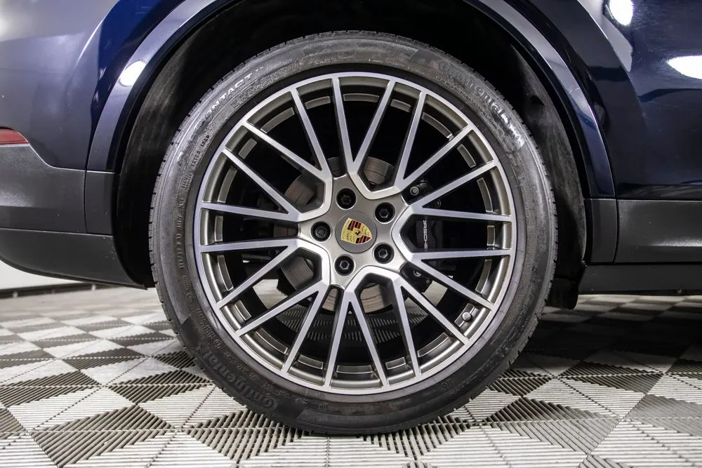 Porsche Cayenne photo 43