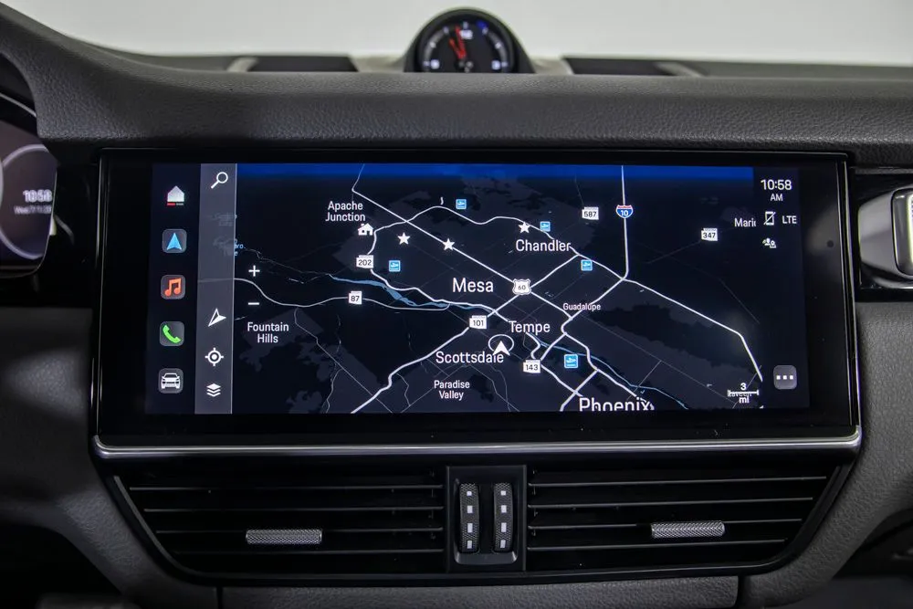 Porsche Cayenne photo 32