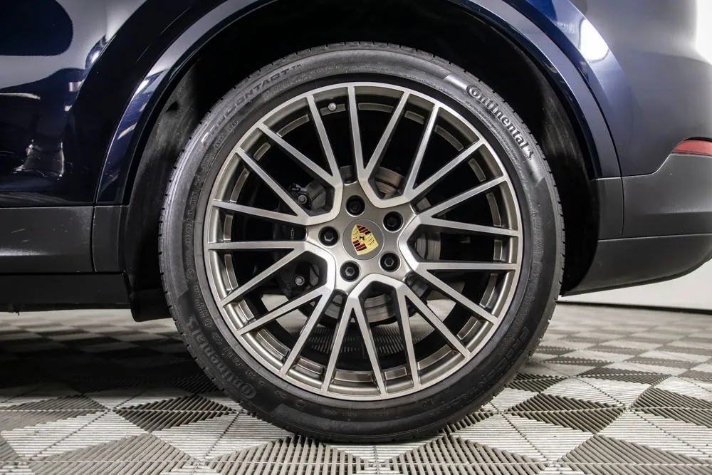 Porsche Cayenne photo 44