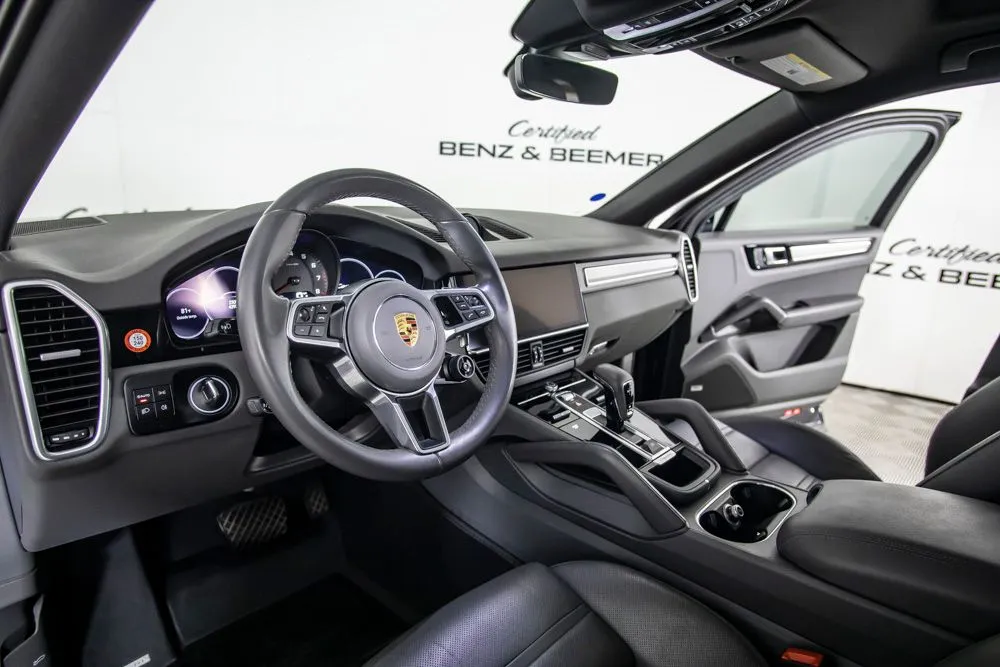 Porsche Cayenne photo 20