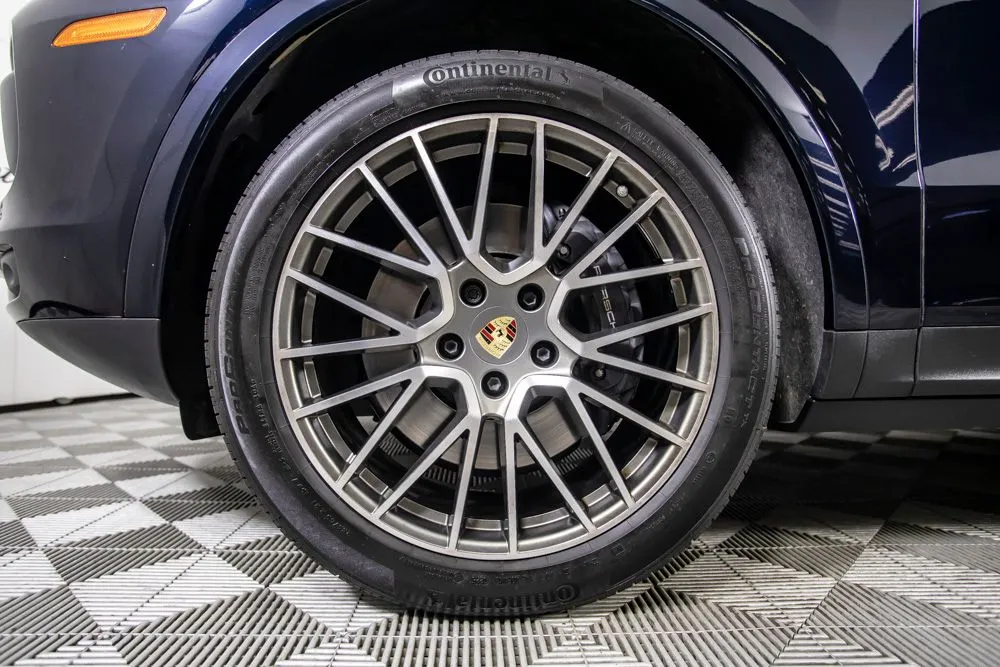 Porsche Cayenne photo 41