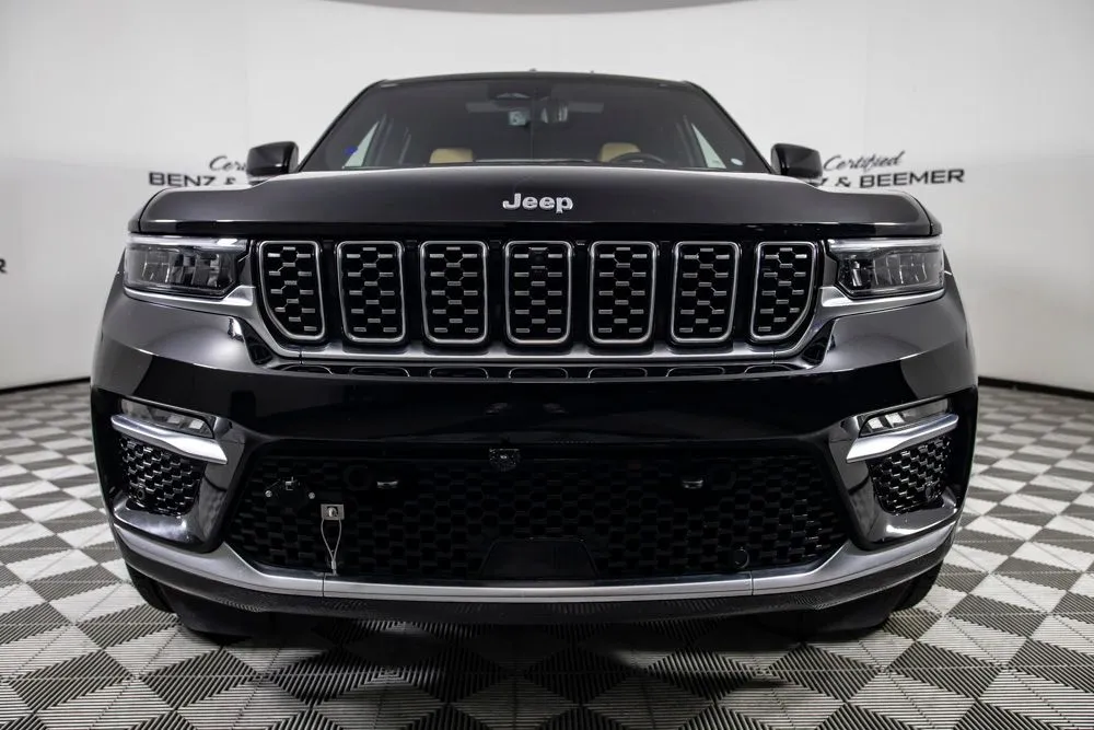 Jeep Grand Cherokee photo 5