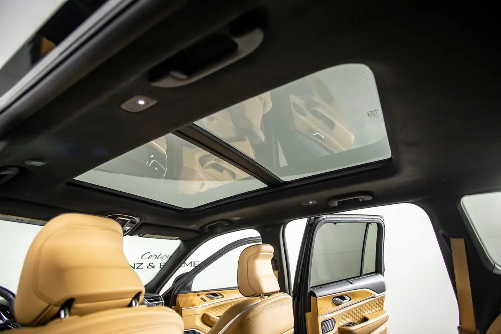 Jeep Grand Cherokee photo 21