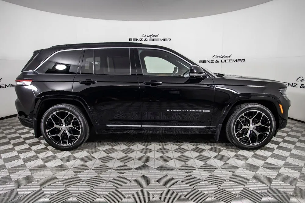 Jeep Grand Cherokee photo 3