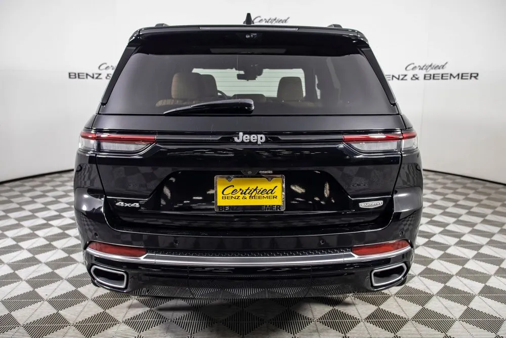 Jeep Grand Cherokee photo 7