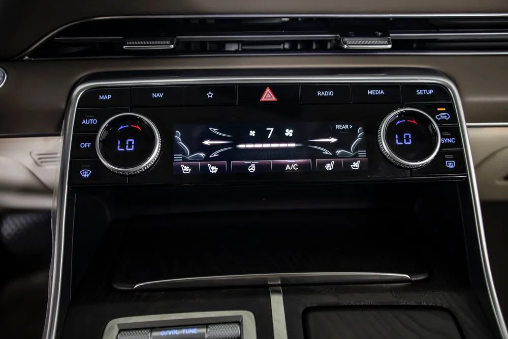 Genesis GV80 photo 31