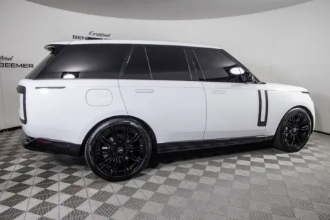 More photos of 2024 Land Rover Range Rover SE at Certified Benz & Beemer, AZ