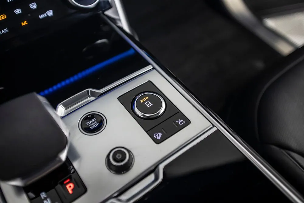 Land Rover Range Rover photo 32