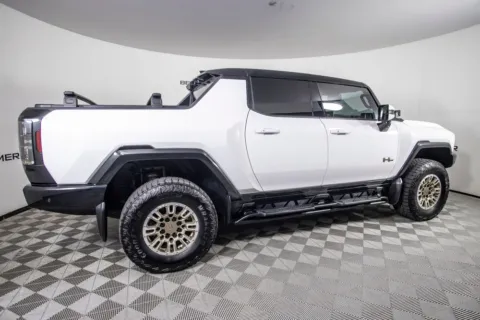 More photos of 2022 GMC Hummer EV Edition 1 at Certified Benz & Beemer, AZ