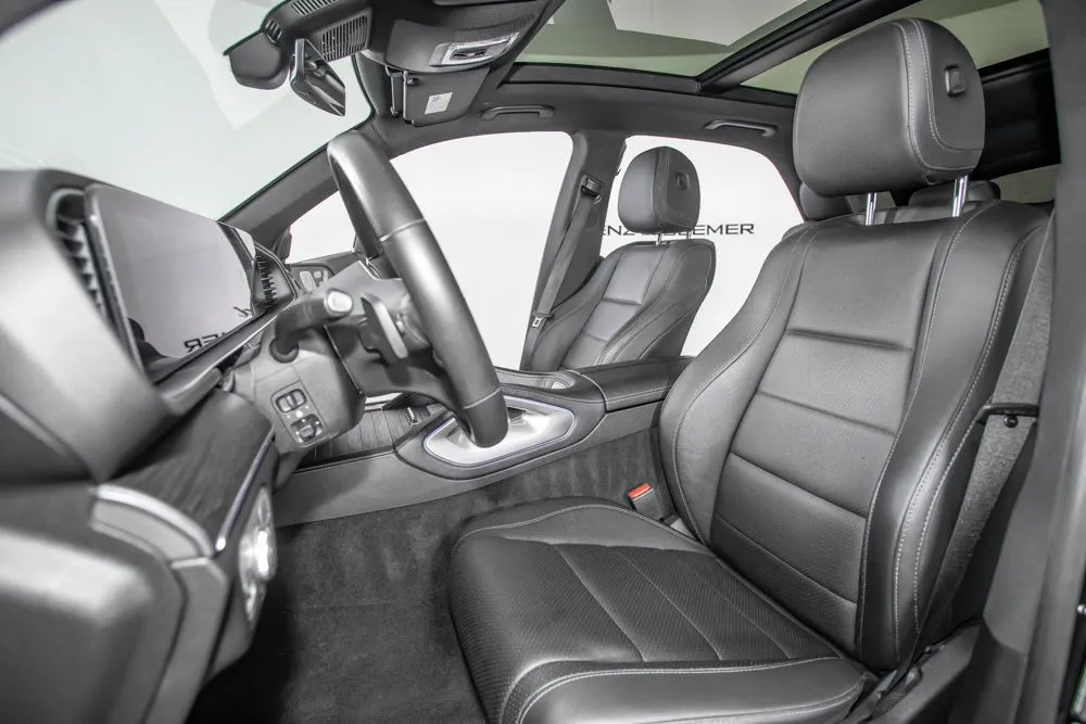 Mercedes-Benz GLE photo 14