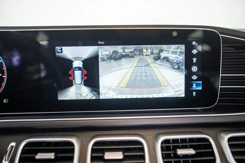 Mercedes-Benz GLE photo 33