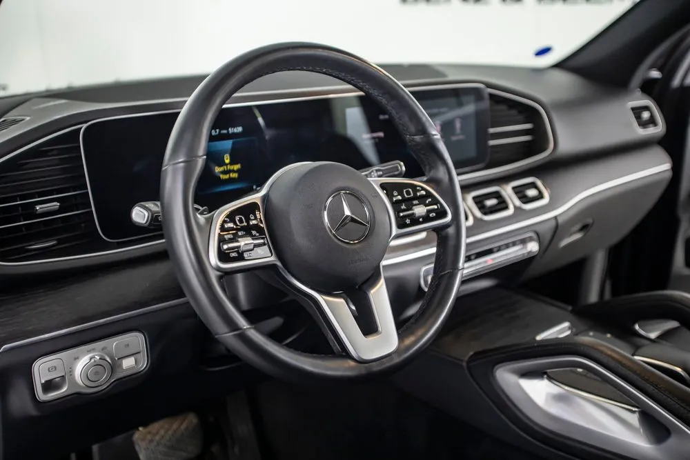 Mercedes-Benz GLE photo 25