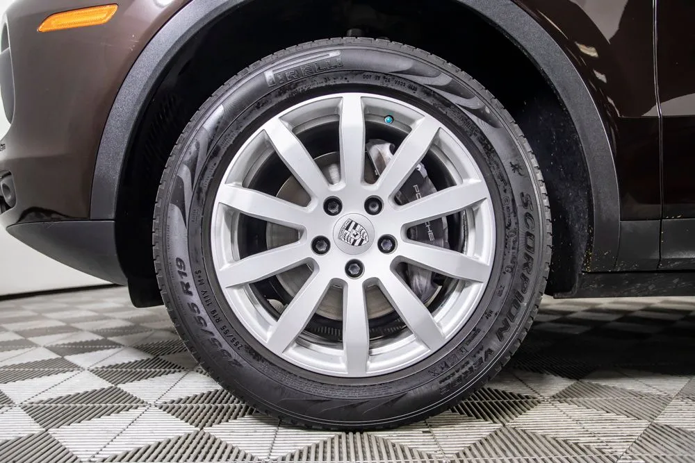 Porsche Cayenne photo 38