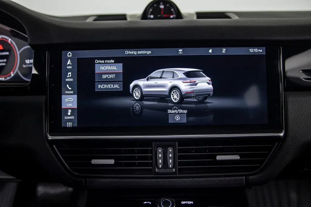 Porsche Cayenne photo 29