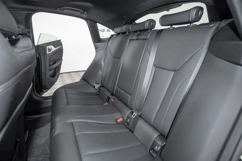 BMW 4 Series photo 15