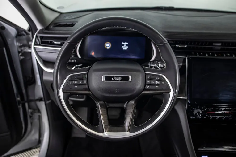 Jeep Grand Cherokee L photo 27
