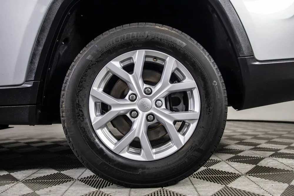 Jeep Grand Cherokee L photo 42