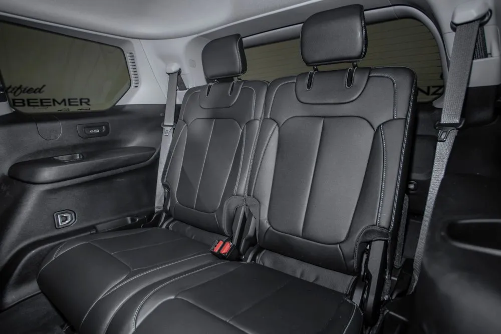 Jeep Grand Cherokee L photo 16