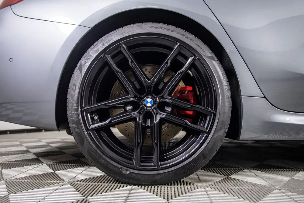 BMW M8 photo 44