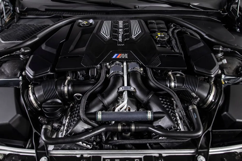 BMW M8 photo 46