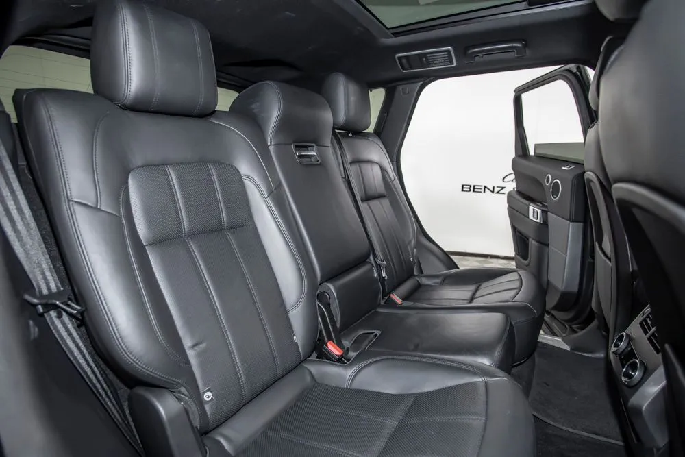 Land Rover Range Rover Sport photo 15