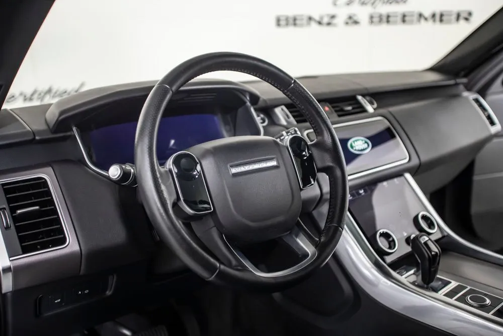 Land Rover Range Rover Sport photo 21