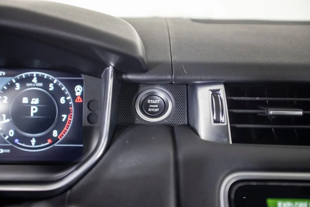 Land Rover Range Rover Sport photo 35