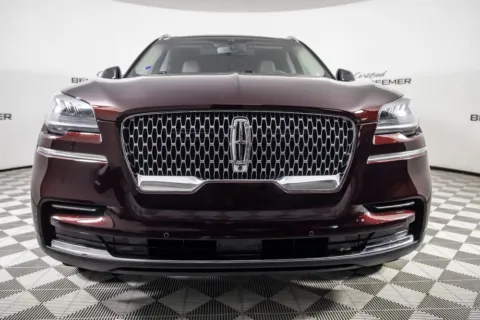 More photos of 2022 Lincoln Aviator Reserve at Certified Benz & Beemer, AZ