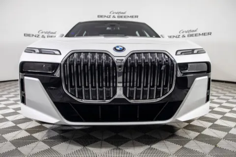 More photos of 2023 BMW i7 xDrive60 at Certified Benz & Beemer, AZ