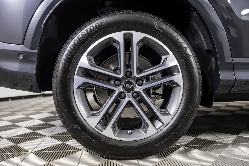 Audi Q5 photo 39