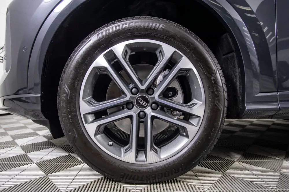 Audi Q5 photo 37