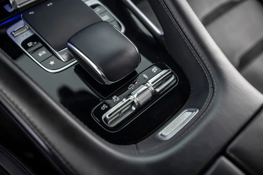 Mercedes-Benz GLE photo 33