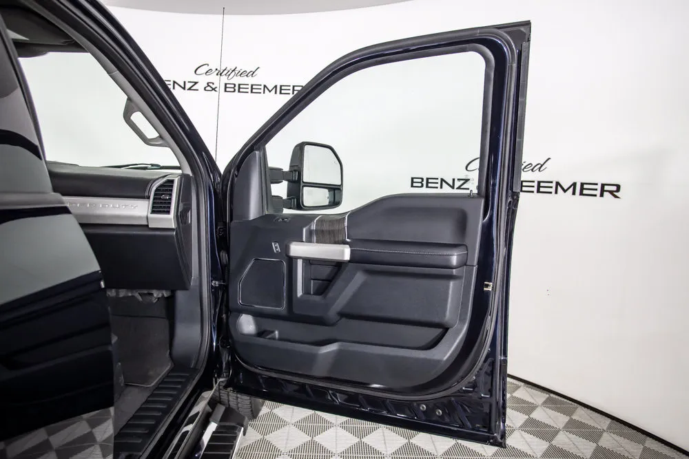Ford F-250SD photo 19