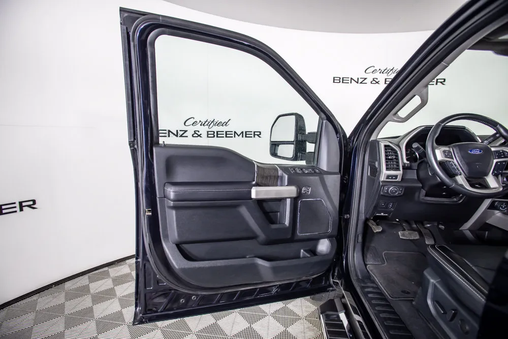 Ford F-250SD photo 17