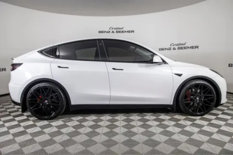 Another view of 2022 Tesla Model Y Performance for sale in Scottsdale, AZ at Certified Benz & Beemer