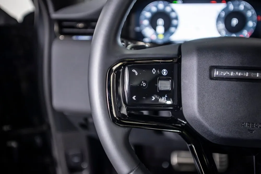 Land Rover Range Rover Evoque photo 33