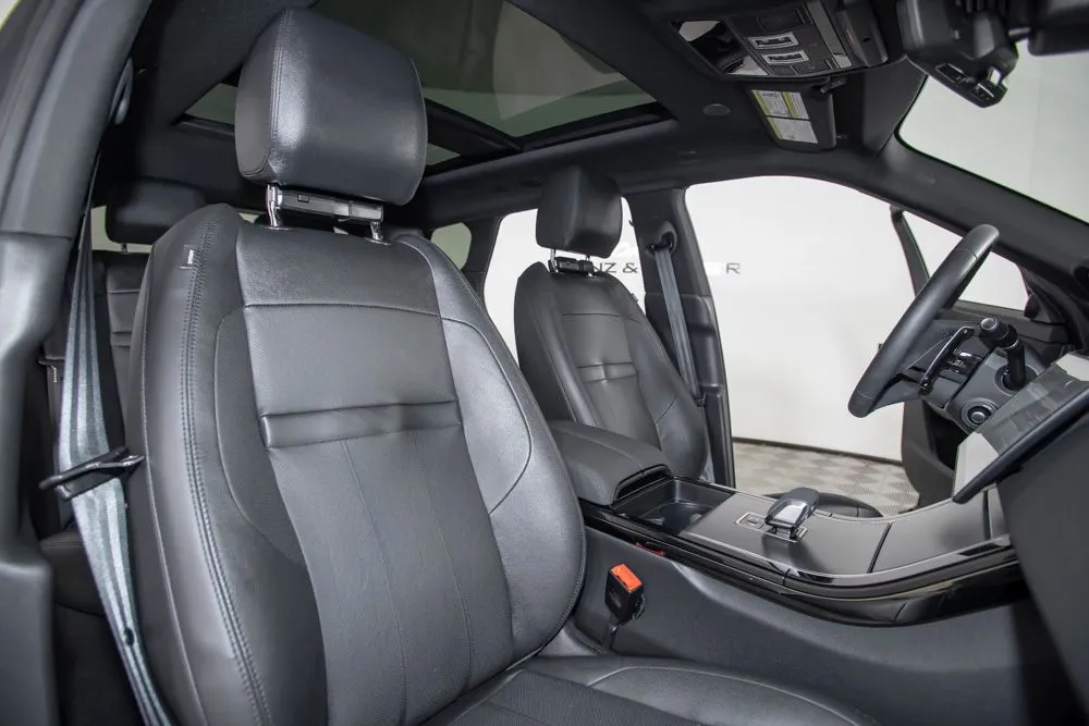 Land Rover Range Rover Evoque photo 16