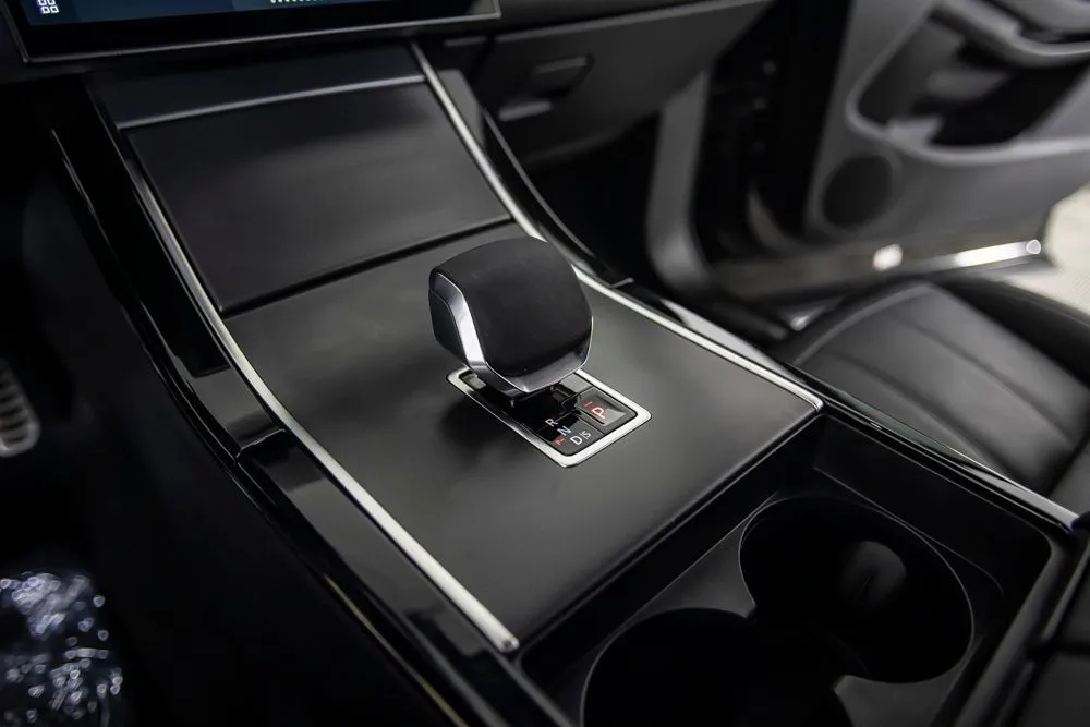 Land Rover Range Rover Evoque photo 28