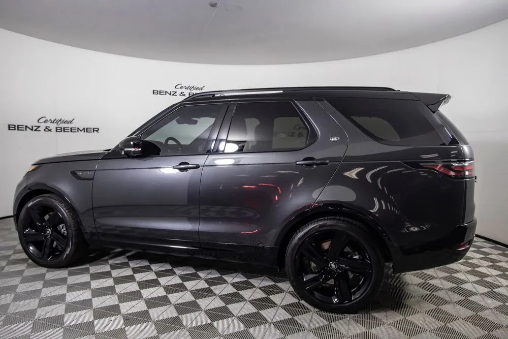 Land Rover Discovery photo 13