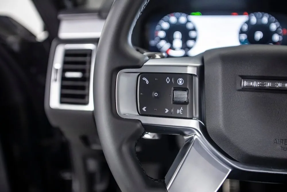 Land Rover Discovery photo 39