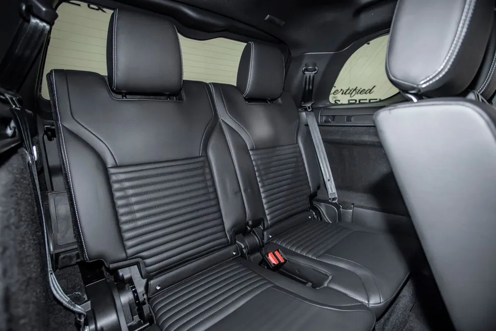 Land Rover Discovery photo 17